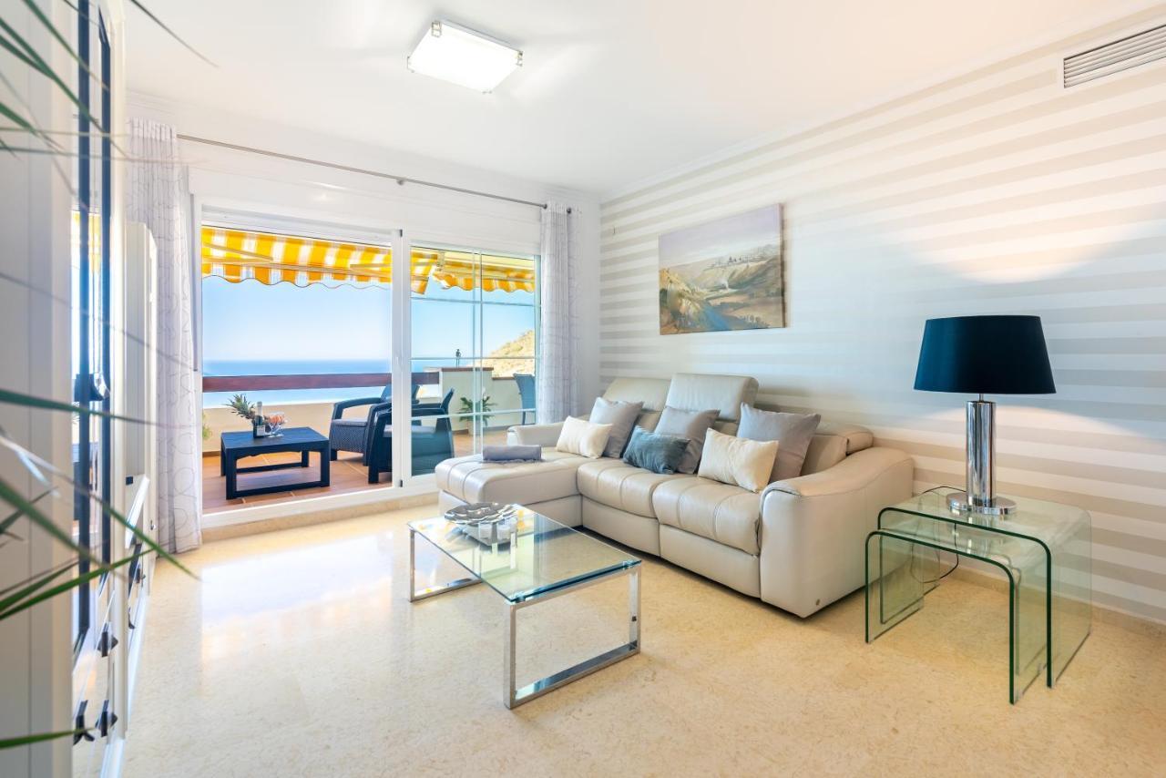 Neptuno Malaga Apartamento De Lujo Rincon de la Victoria Bagian luar foto