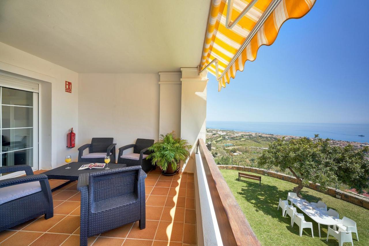 Neptuno Malaga Apartamento De Lujo Rincon de la Victoria Bagian luar foto