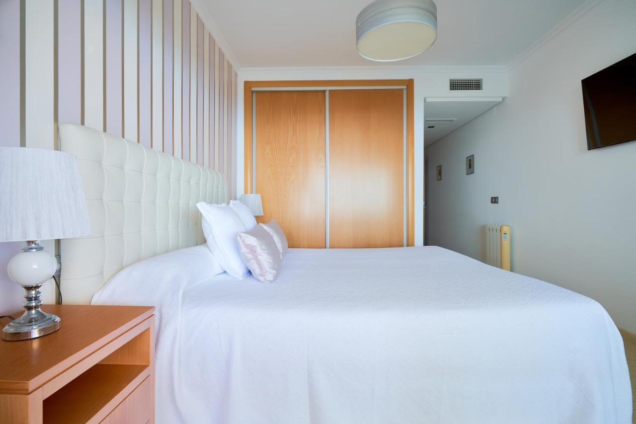 Neptuno Malaga Apartamento De Lujo Rincon de la Victoria Bagian luar foto