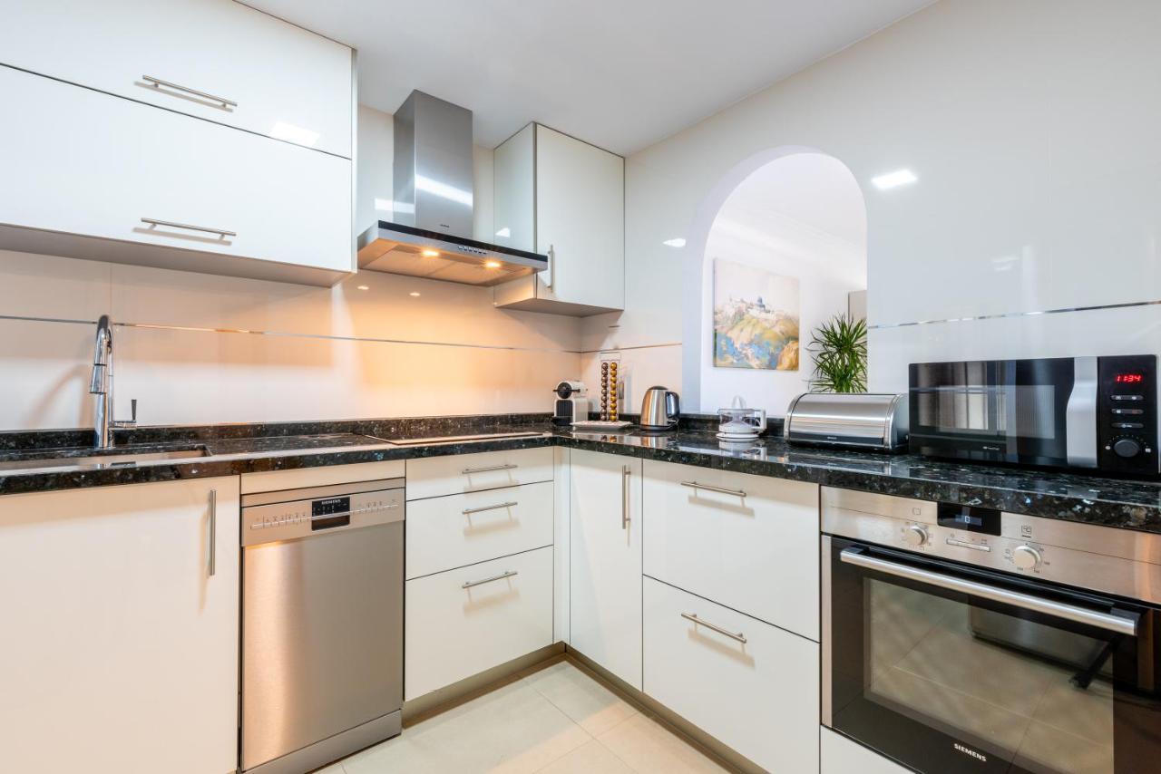 Neptuno Malaga Apartamento De Lujo Rincon de la Victoria Bagian luar foto