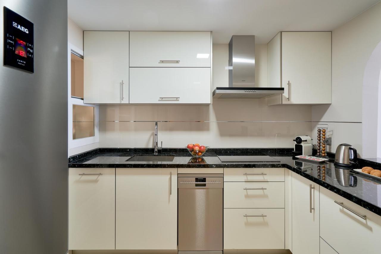 Neptuno Malaga Apartamento De Lujo Rincon de la Victoria Bagian luar foto