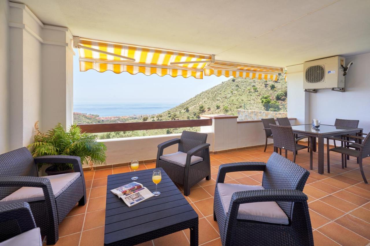 Neptuno Malaga Apartamento De Lujo Rincon de la Victoria Bagian luar foto