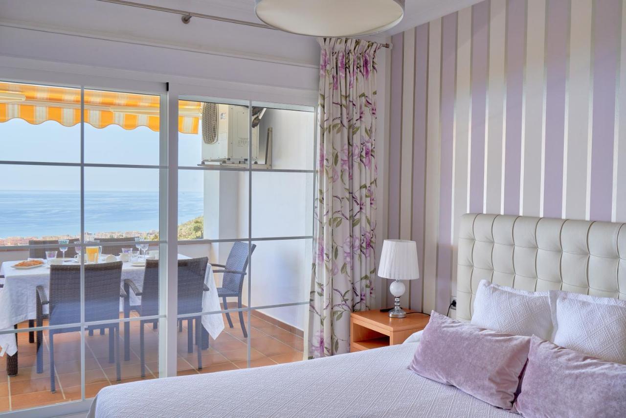 Neptuno Malaga Apartamento De Lujo Rincon de la Victoria Bagian luar foto
